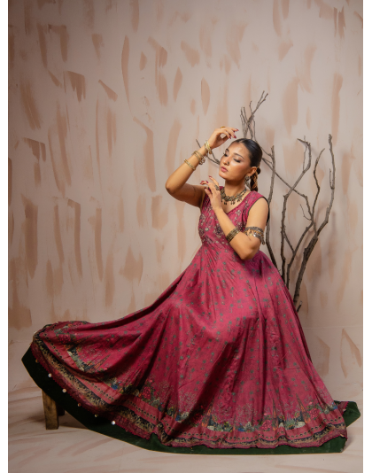 Mahroon Heritage Premium Lawn 3 Piece Frock Set